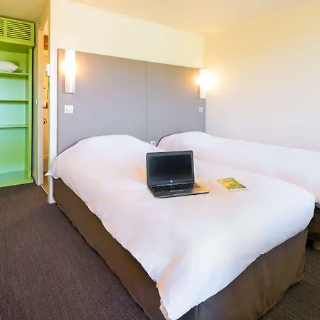 Hotel Campanile Sesquieres