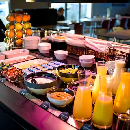 Campanile Sesquieres Hotel