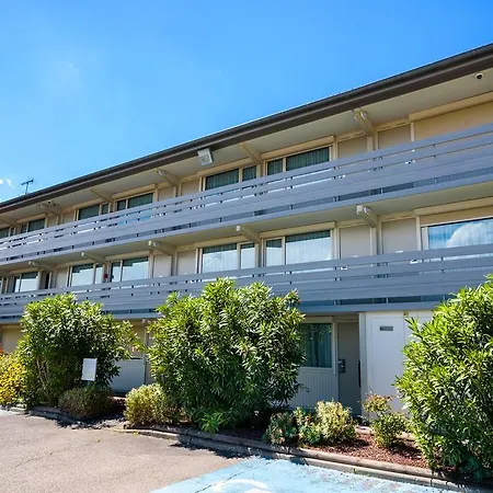 Hotel Campanile Sesquieres 3*