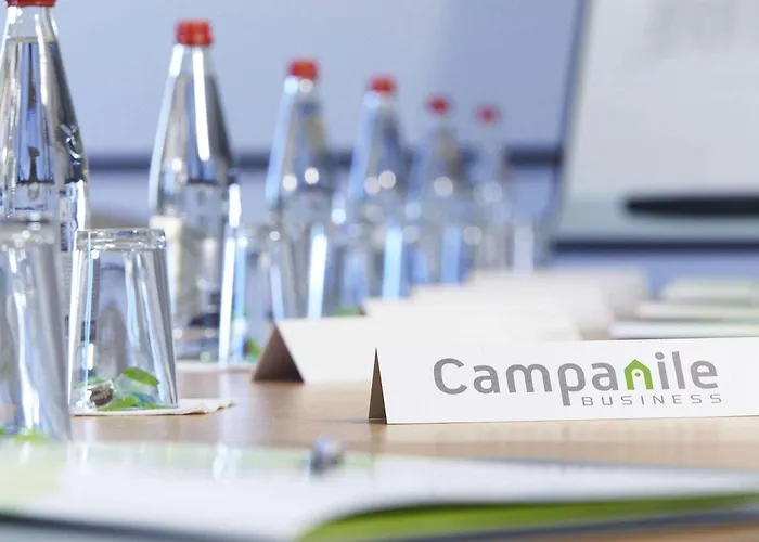 Campanile Sesquieres Отель