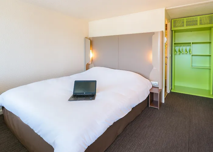 Campanile Sesquieres