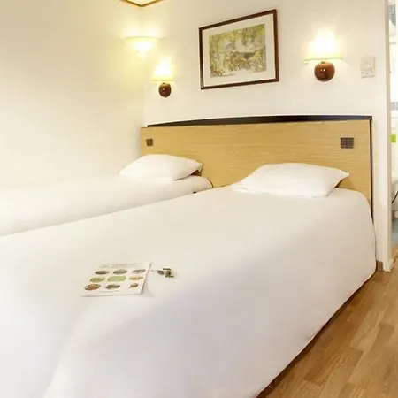 Campanile Sesquieres Hotel 3*