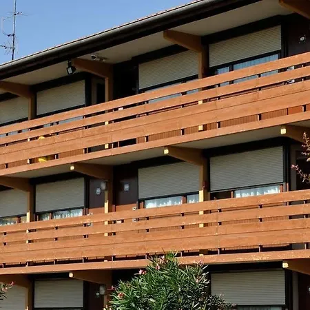 Campanile Sesquieres تولوز