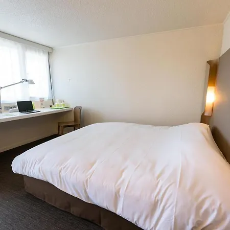 Campanile Sesquieres